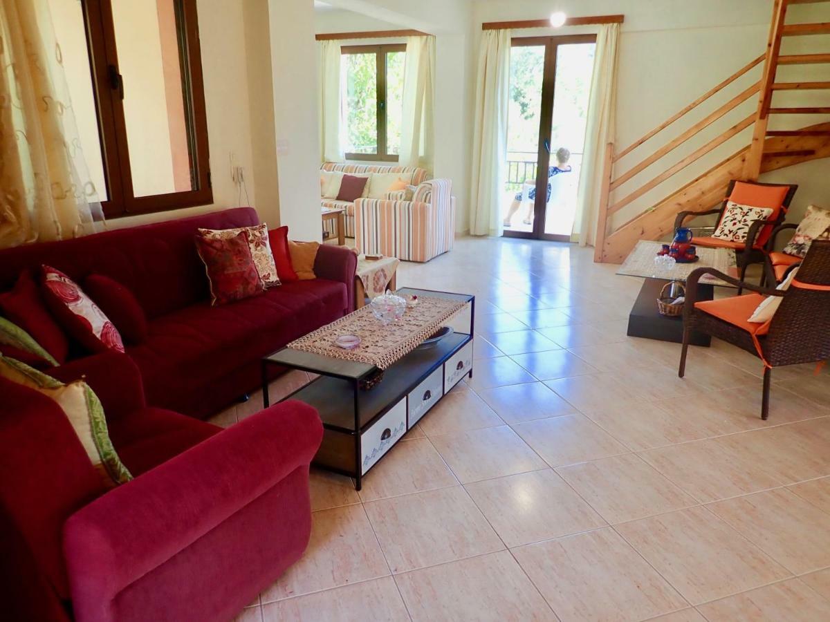 Villa Marika'S House à Alonai Extérieur photo